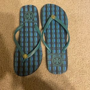 Tory Burch Logo Flip Flop